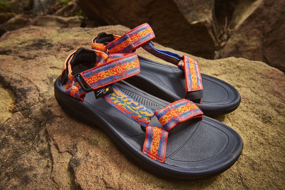 Teva(テバ) × Sean Wotherspoon WRAPTOR SANDAL ショーンウェザースプーン ラプター ベルクロサンダル メンズ  27cm【中古】【ブランド古着バズストア】 Tevaの「Wraptor」が25年ぶりに復活！ ポップアップにてSean